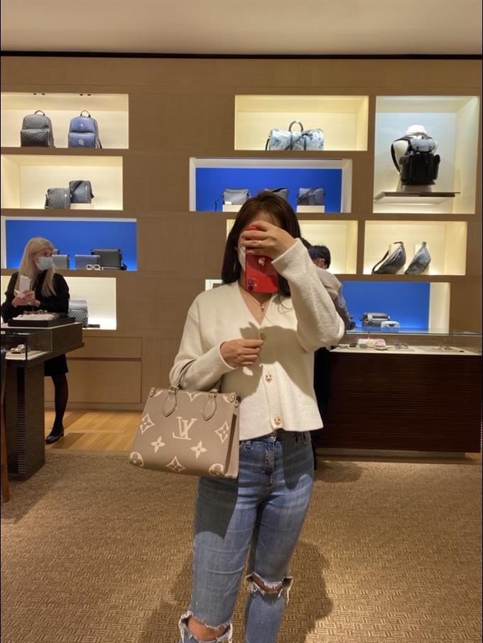 2025224M45779102555791