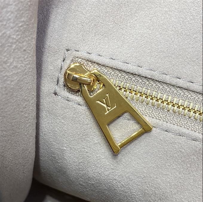 2025224M45779102558499