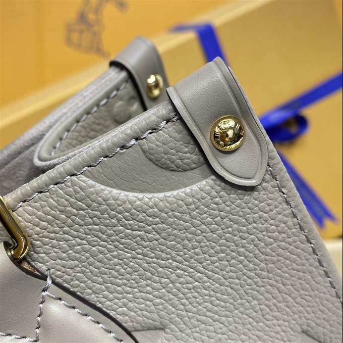 2025224M45779102558561