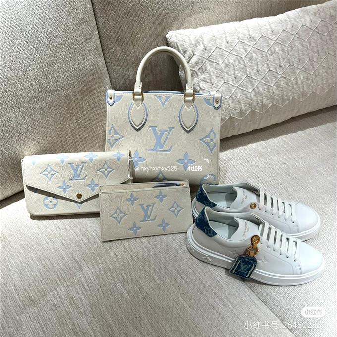 2025224M45833102550565