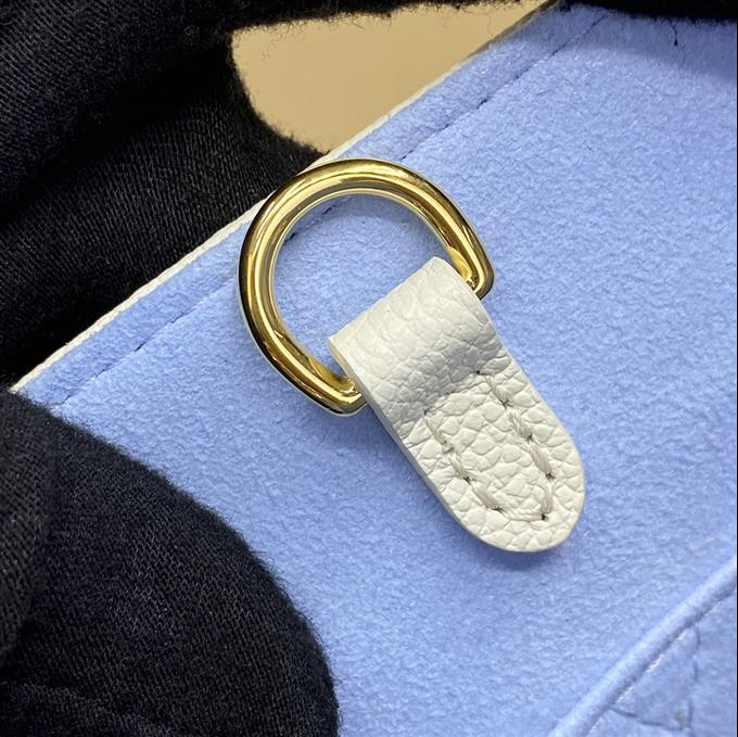 2025224M45833102551359