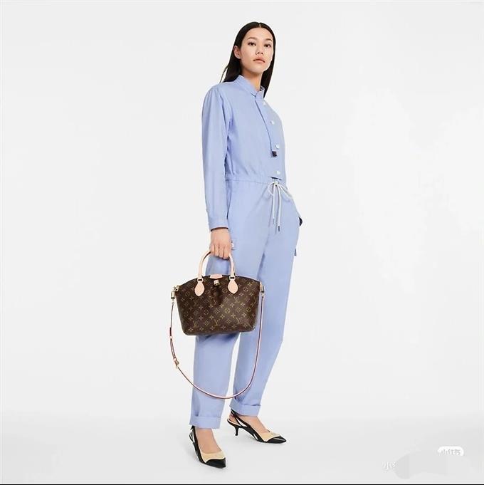 2025224M45986215744878