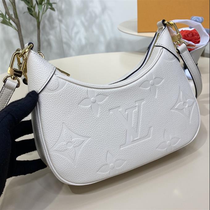 2025224M46002222434601