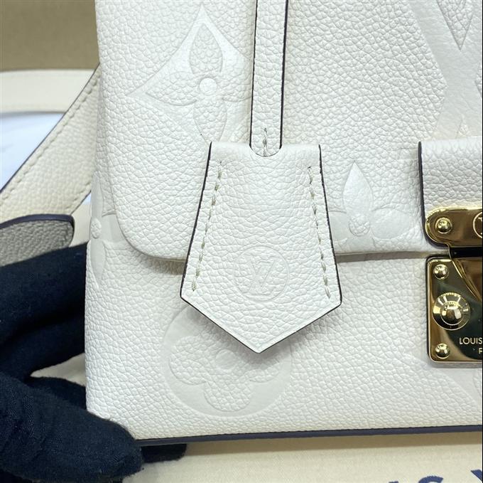 2025224M4600822246175