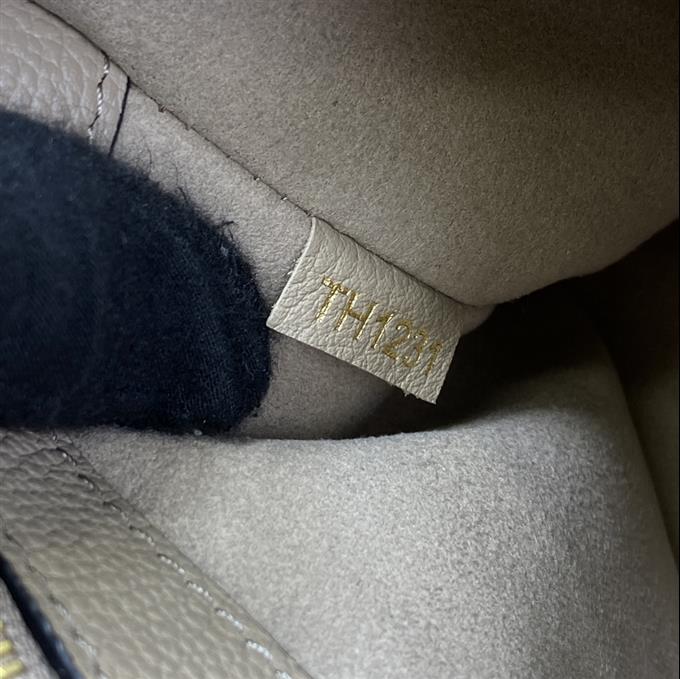 2025224M4638922246711