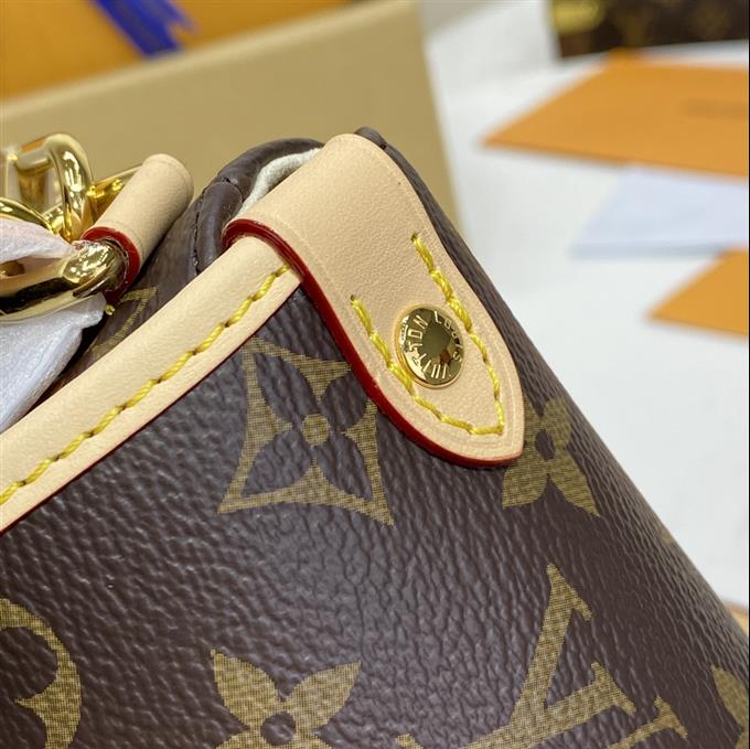 2025224M4674022370372