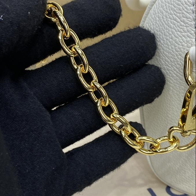 2025224M4687522247684