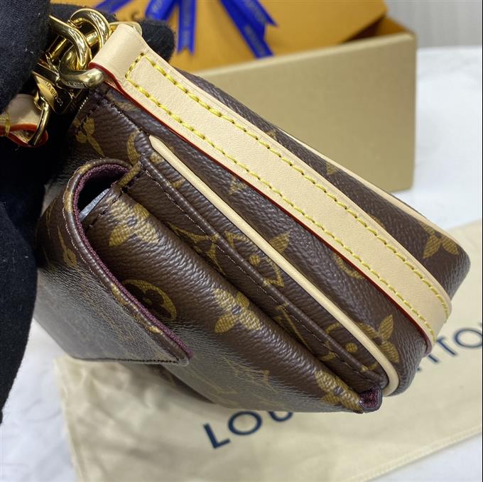 2025224M4699922371493