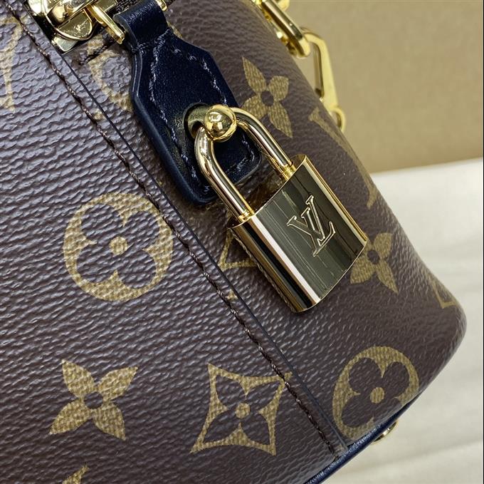 2025224M47128223655184