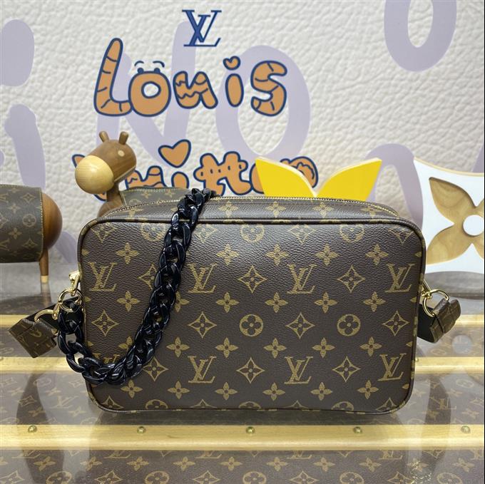 2025224M47522215745667