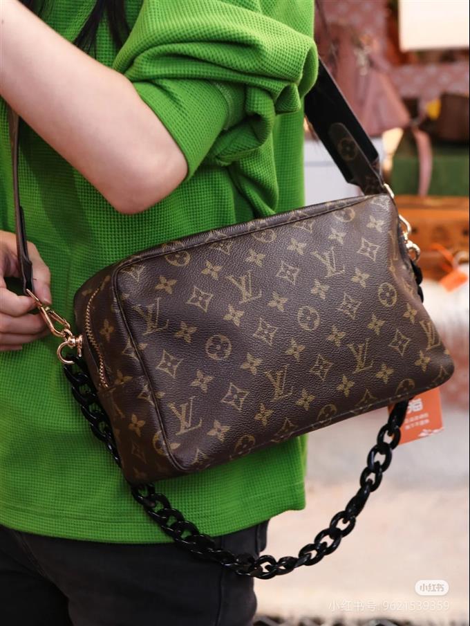 2025224M47522215746854