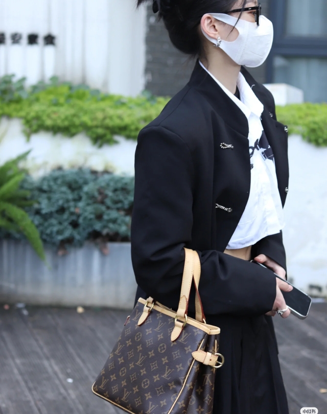 2025224M5115620303716