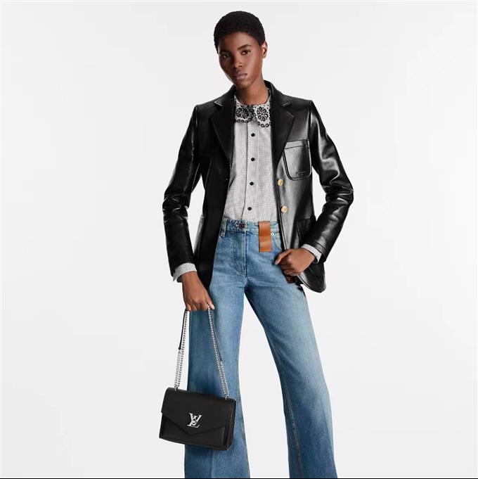 2025224M51418222434396