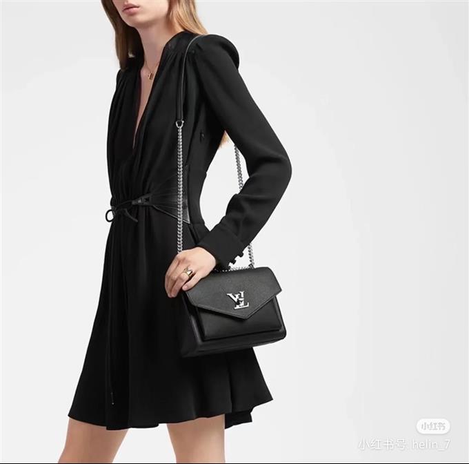 2025224M51418222435559