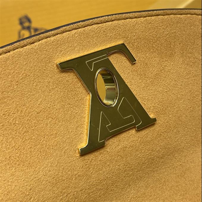 2025224M5664522248811