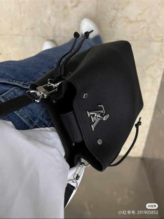 2025224M68709222424822