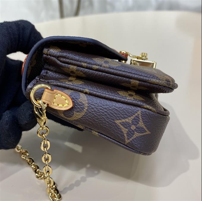 2025224M81267223658614