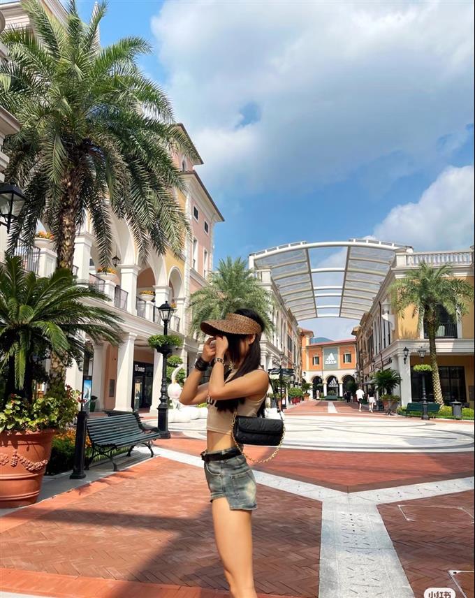 2025224M82154222418297