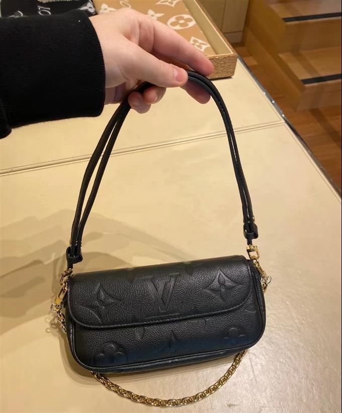 2025224M82154222418750