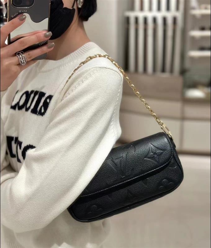 2025224M82154222418766