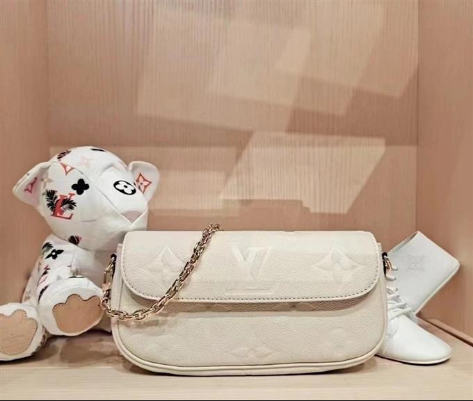 2025224M82210222358424