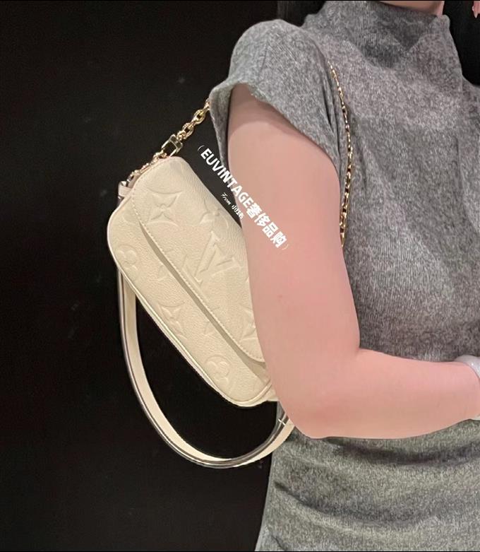 2025224M82210222358471