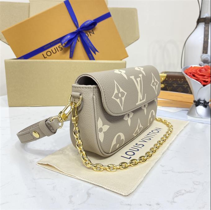 2025224M82210222413724