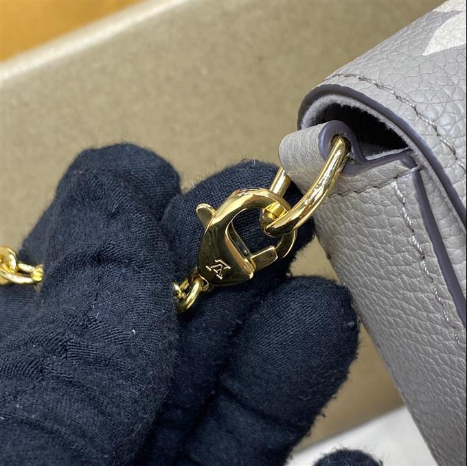 2025224M82610222410507