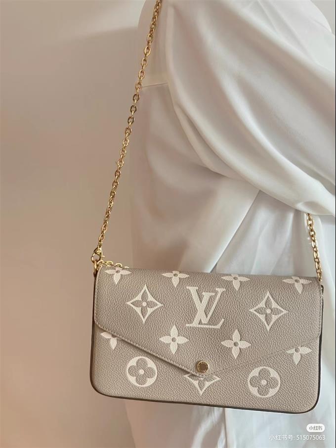 2025224M82610222422927