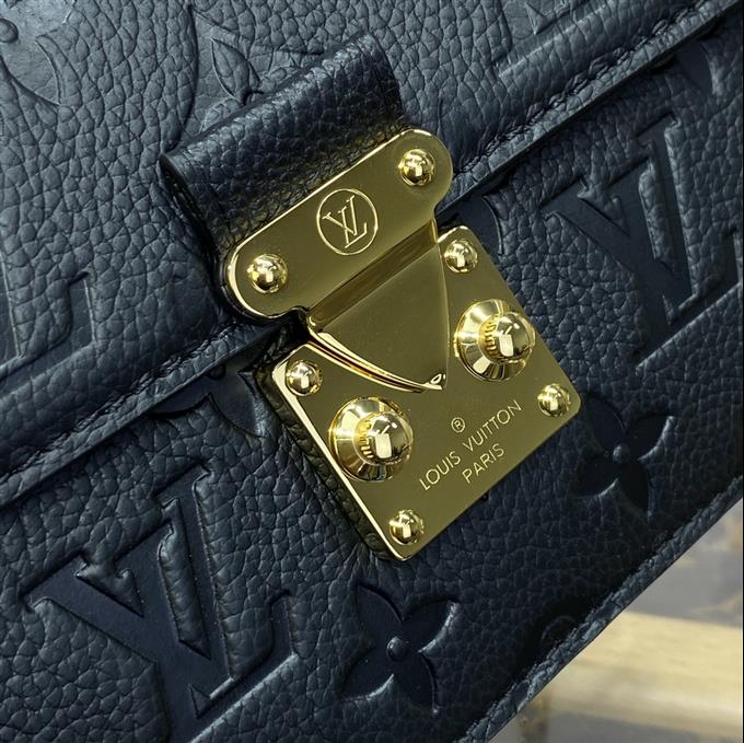 2025224M82637214939822