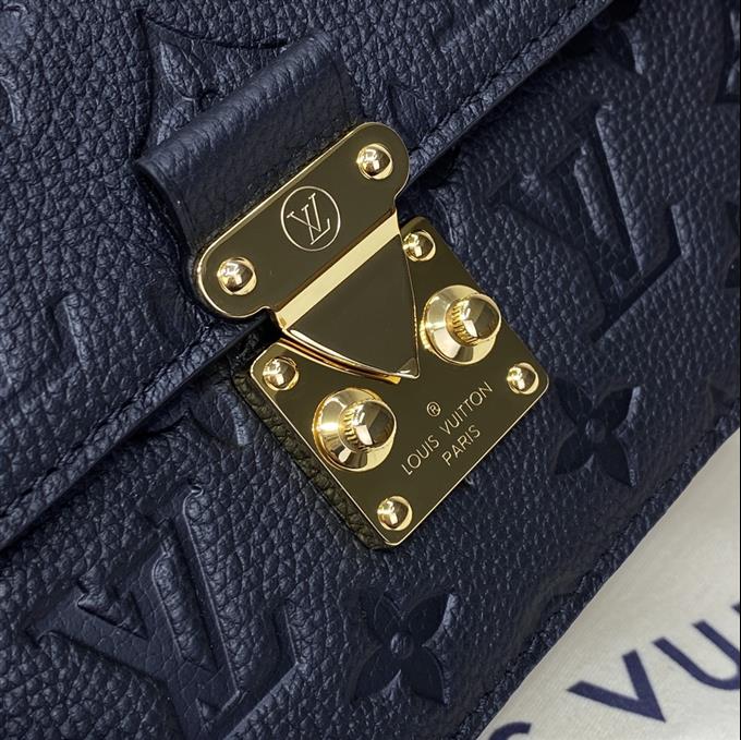 2025224M82637222410648