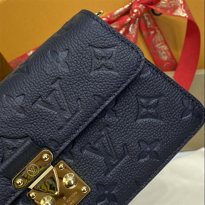 2025224M82637222410664