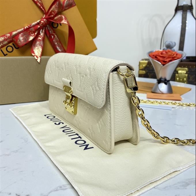 2025224M82637222415589