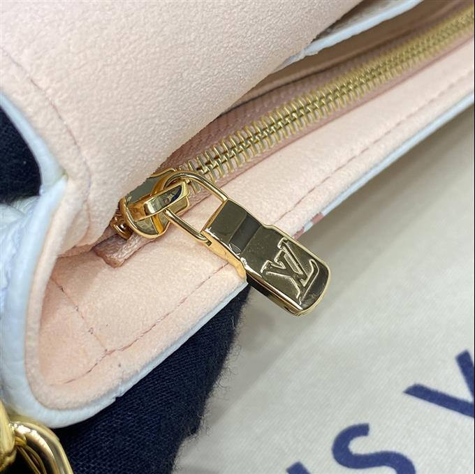 2025224M8302622241159