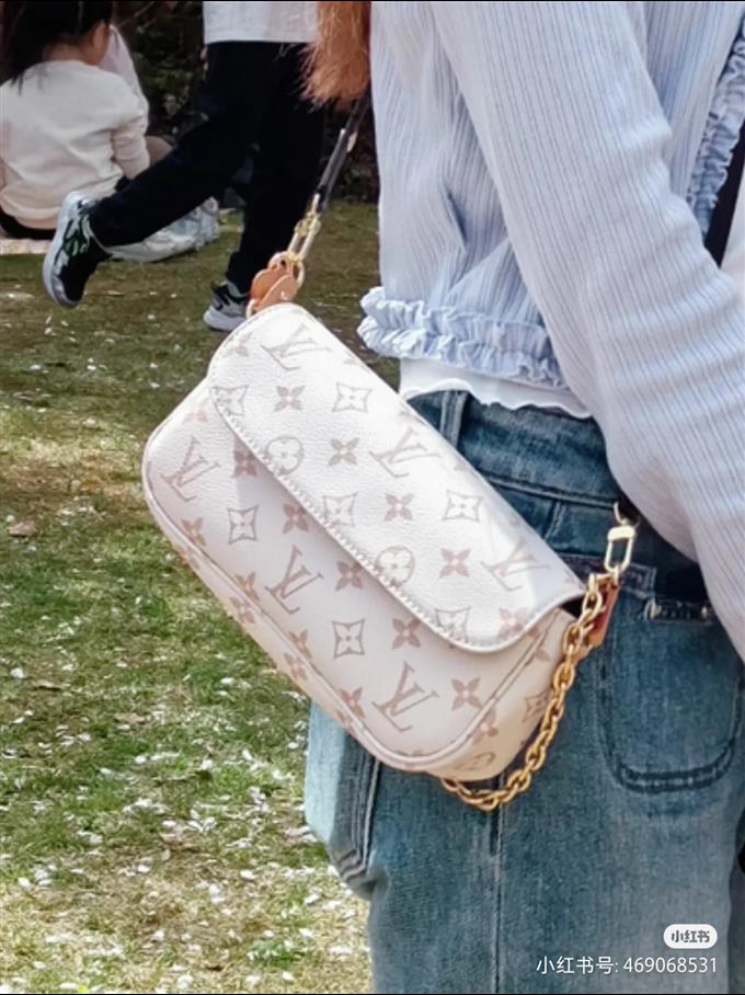 2025224M83091223710779