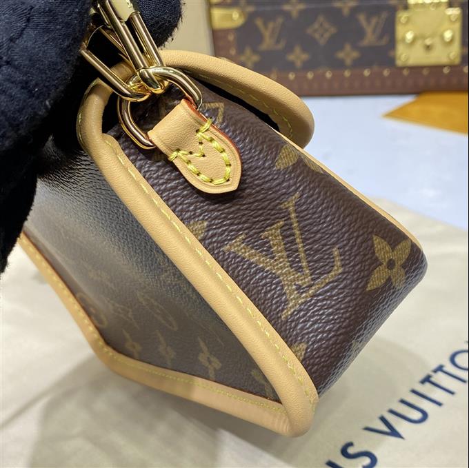 2025224M83298223659349