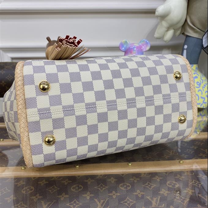 2025224N44027221515191