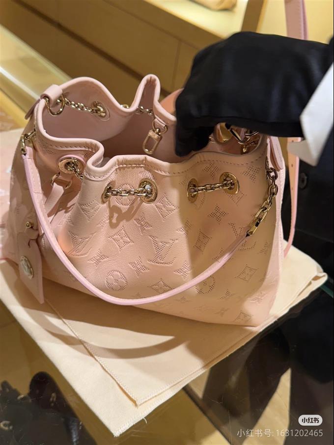 2025224M11283224351162