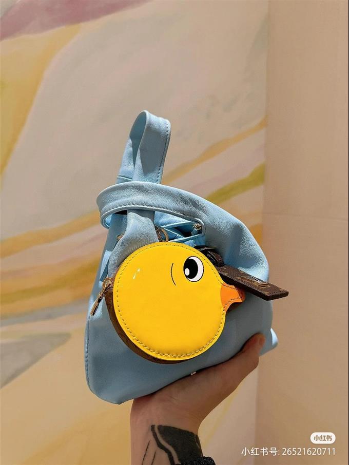 2025224M11387222433113