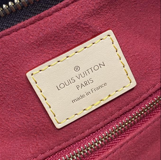 2025224M11952223711403