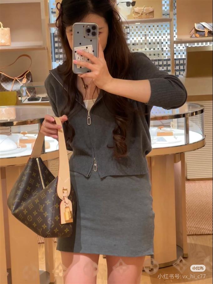 2025224M11952223711499