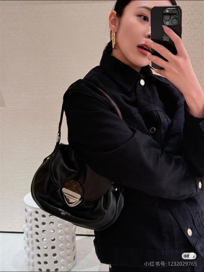 2025224M12192214940652