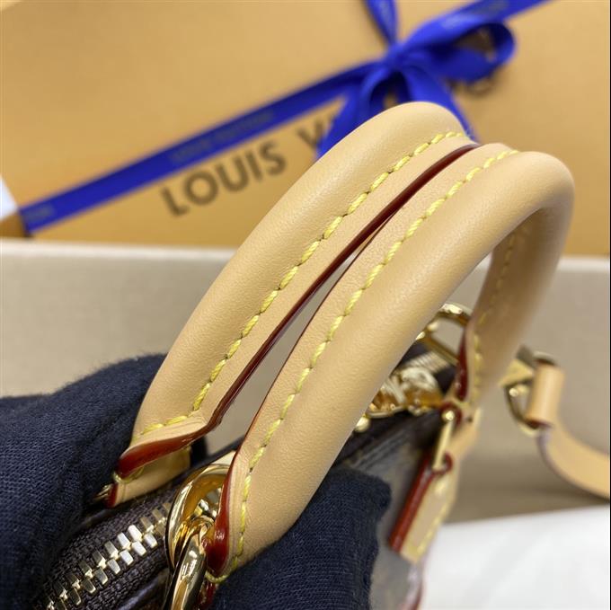 2025224M12199223645871