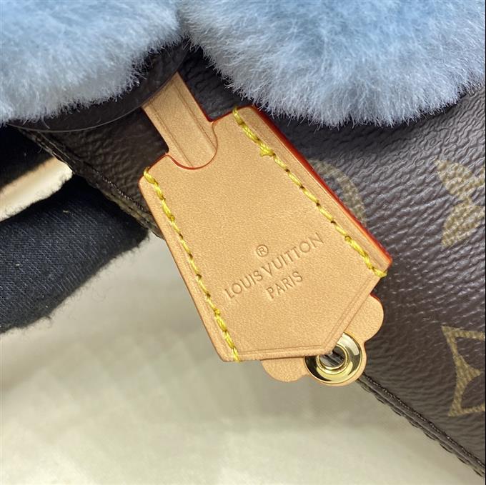 2025224M1226922371681