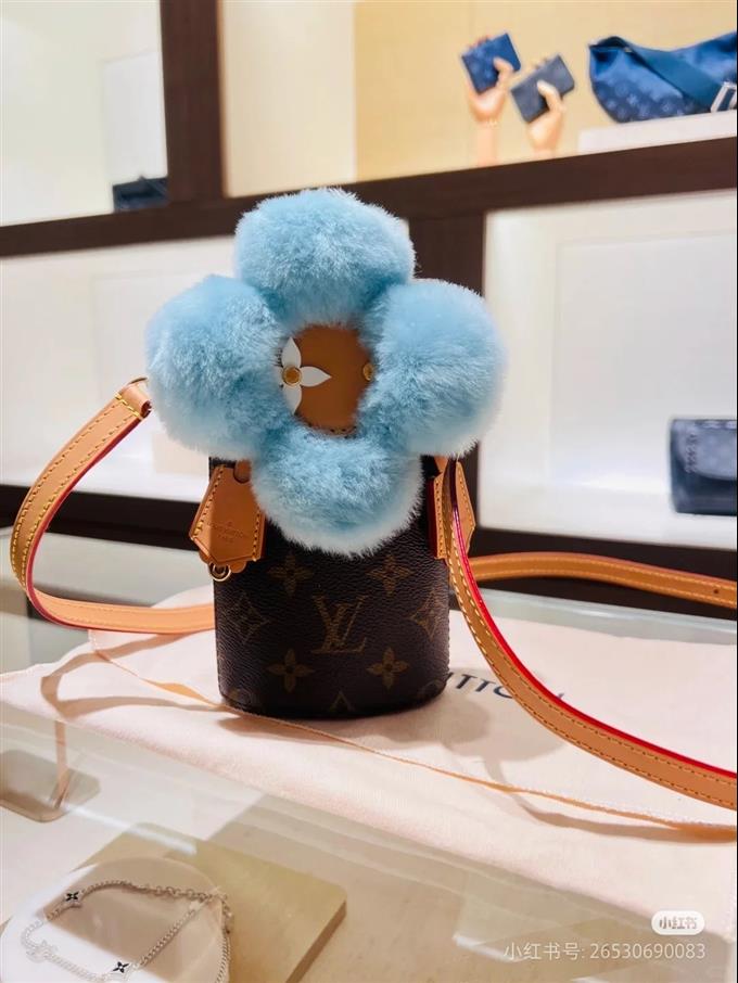 2025224M1226922376819