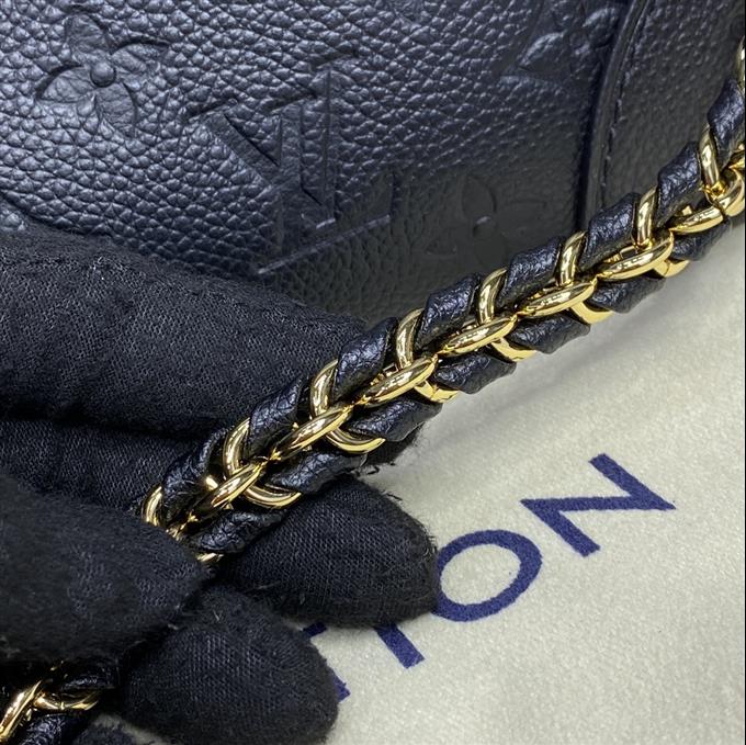 2025224M129302224121