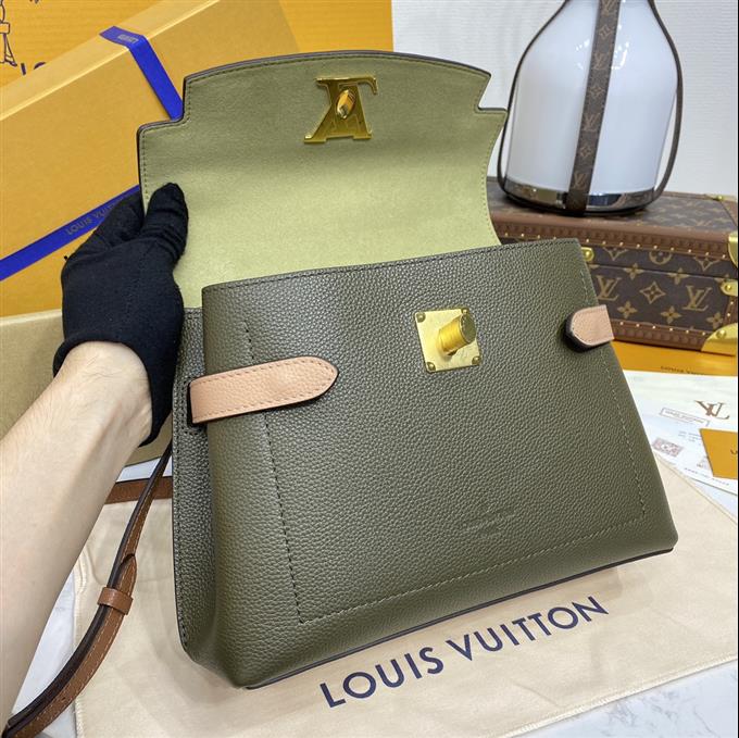 2025224M2079722241379