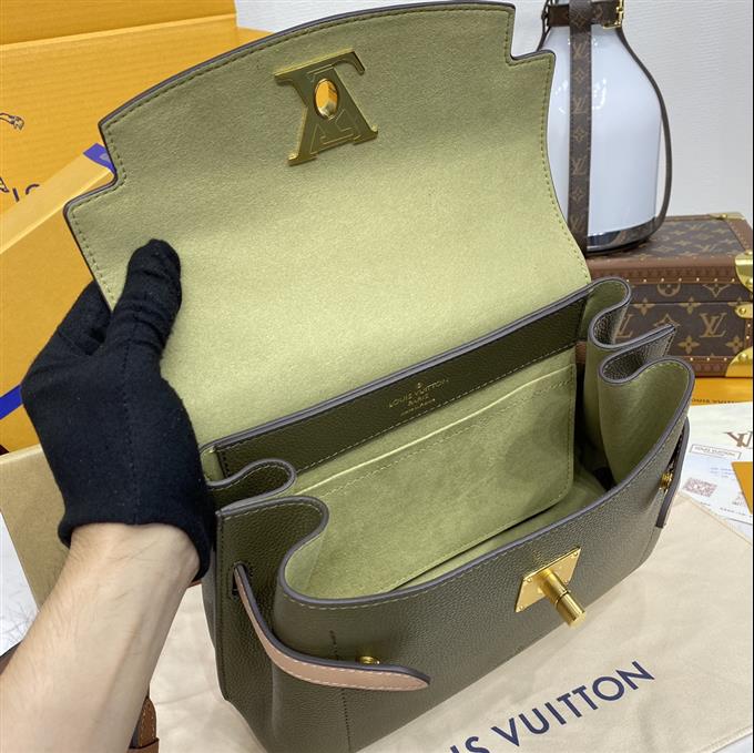 2025224M2079722241395