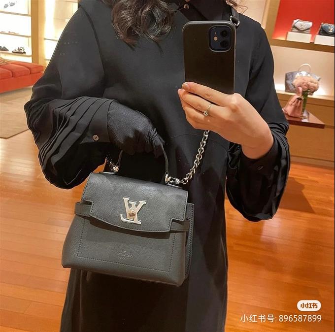 2025224M20997222438324