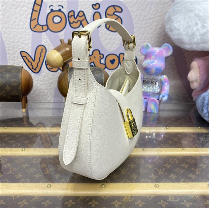 2025224M24611224558288